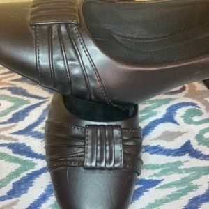 Pretty Pumps. Comfort Plus by Predictions.